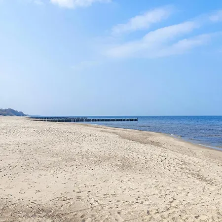 2 Bedroom Awesome In Σπίτι διακοπών *